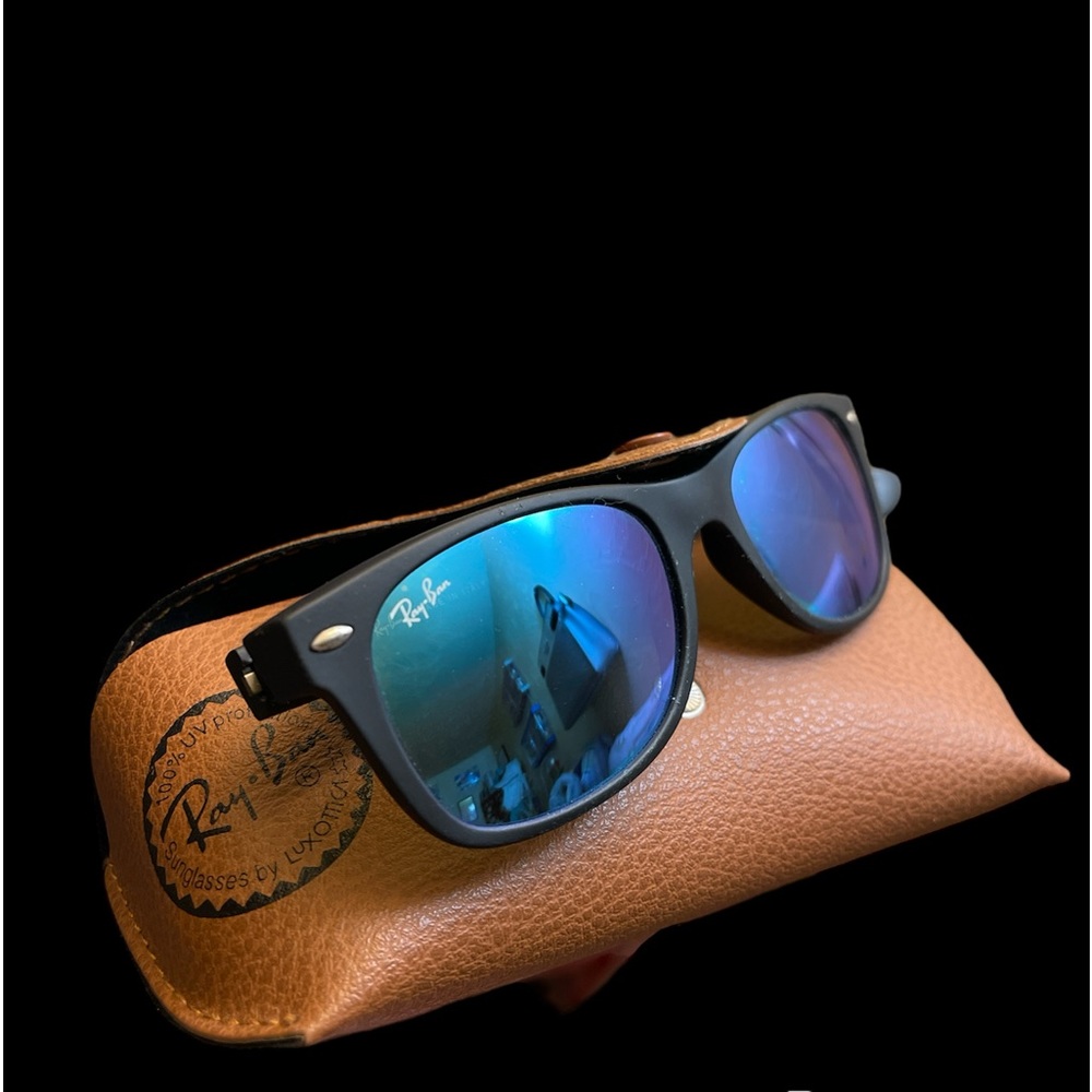 Ray-Ban Women’s Sunglasses